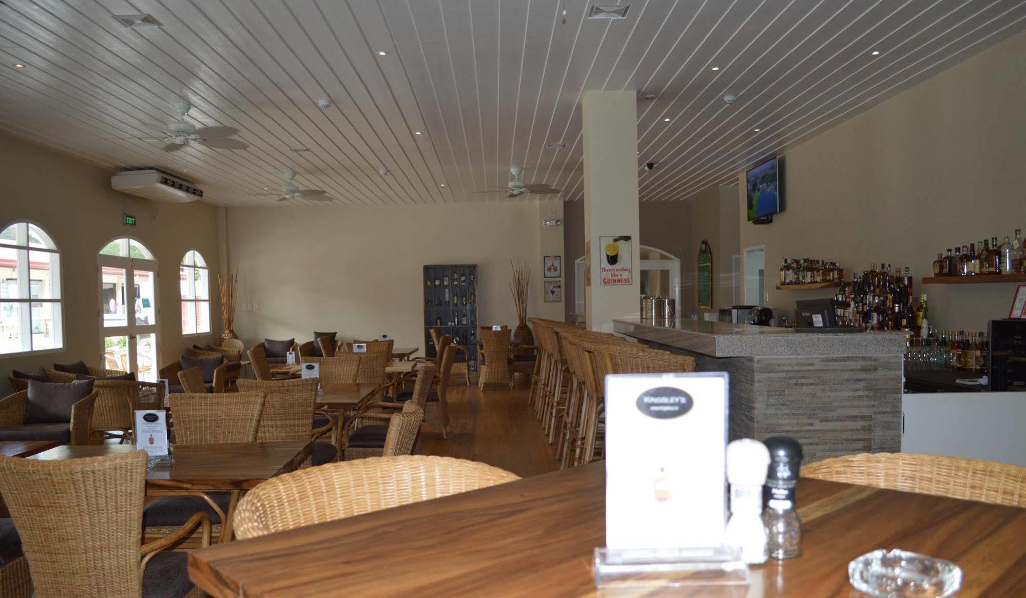 Kingsley'S Hotel And Gastro Pub Mabalacat 외부 사진